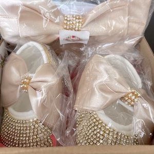 Baby Girl Rhinestone Crib Shoes with matching headband